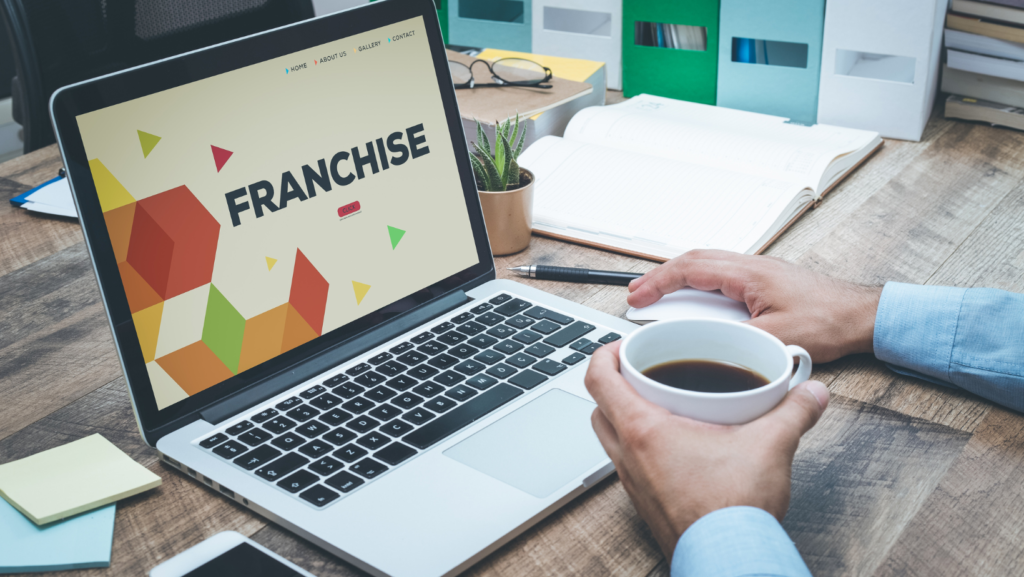 Advantages and Disadvantages of Franchising in 2023